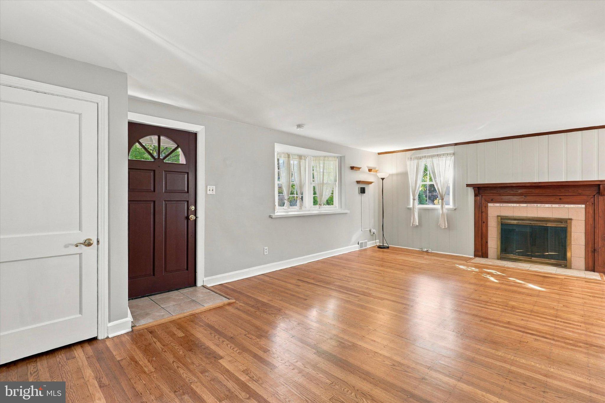 1124 HIGHLAND AVENUE
