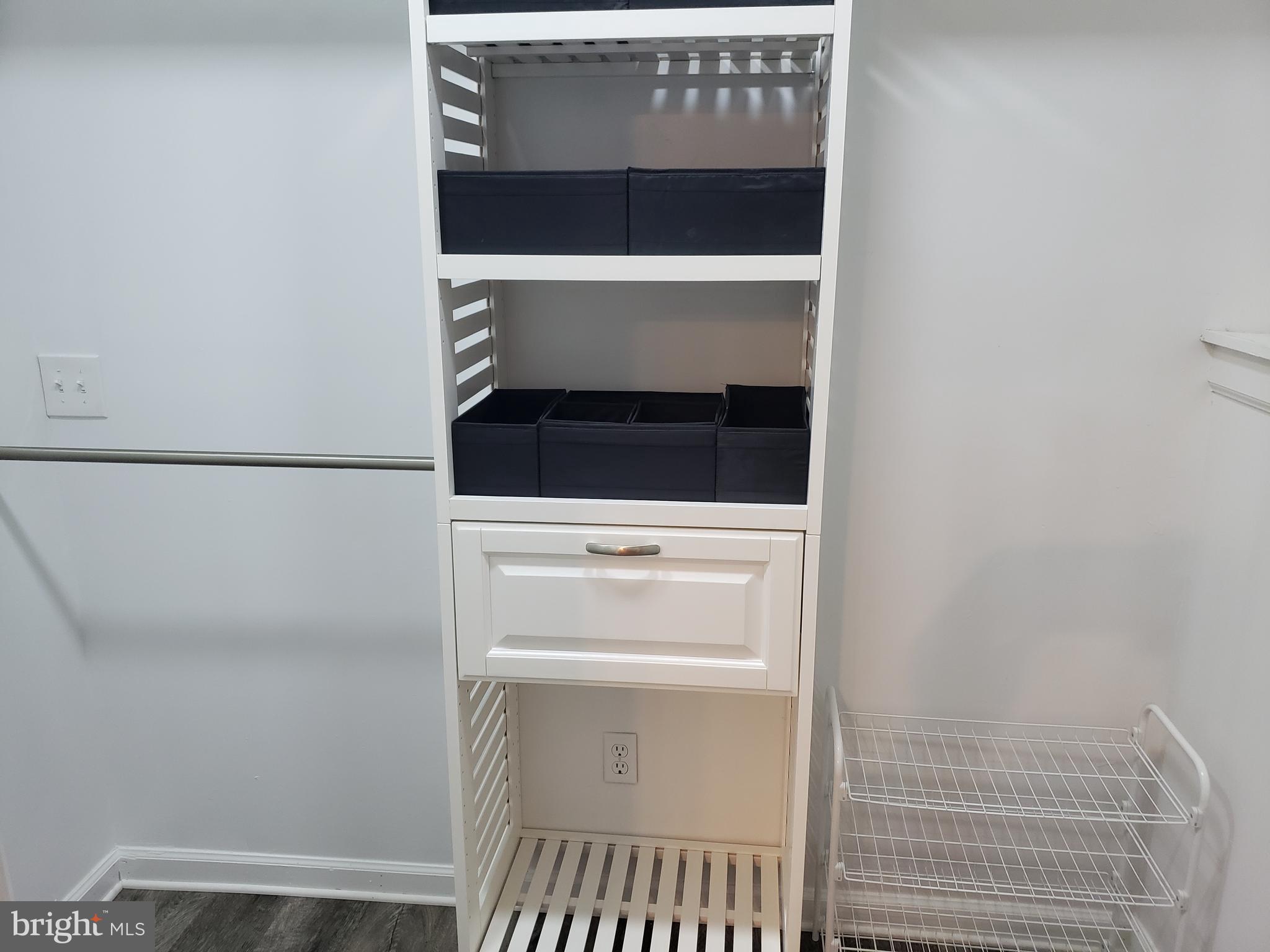 LAKE OF THE WOODS - Residential