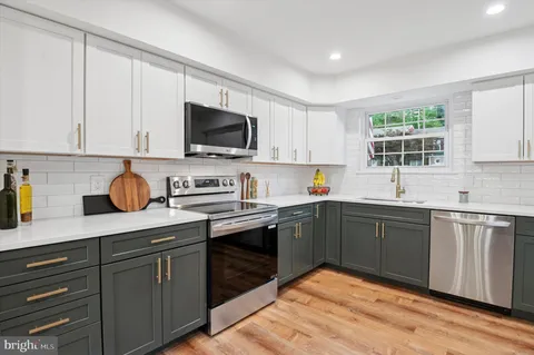 2566 Dupont Street, Coatesville, PA MLS: PACT2097540