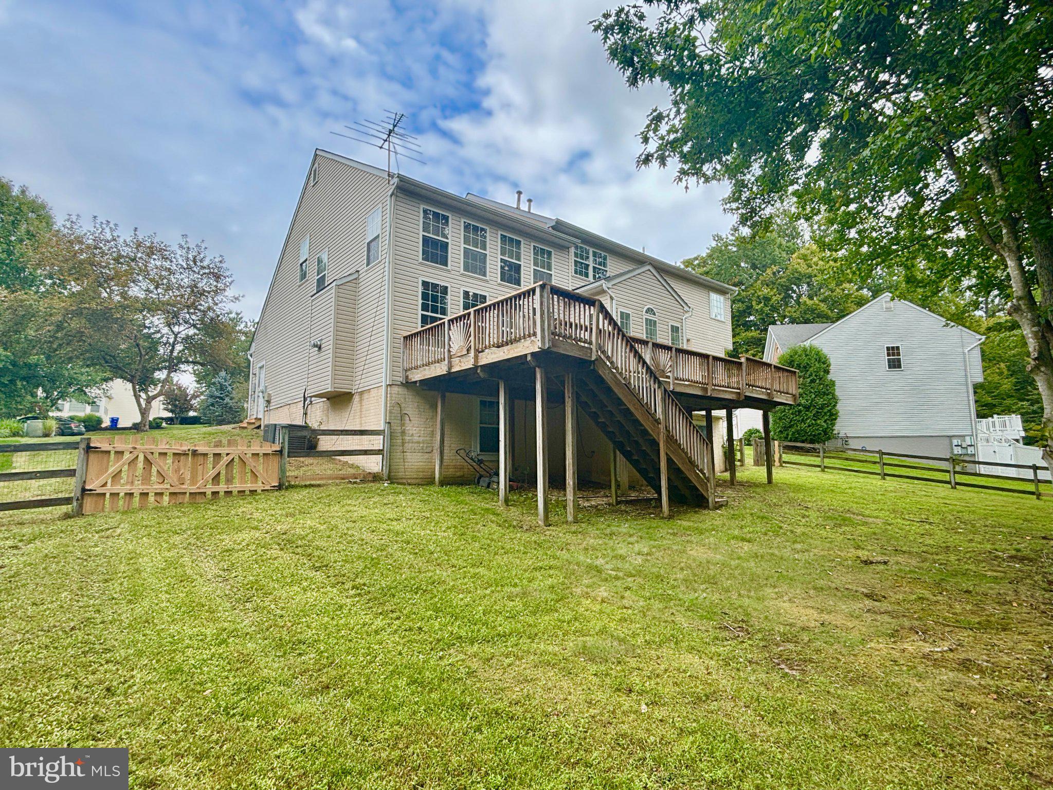 3004 MANDARIN PLACE
