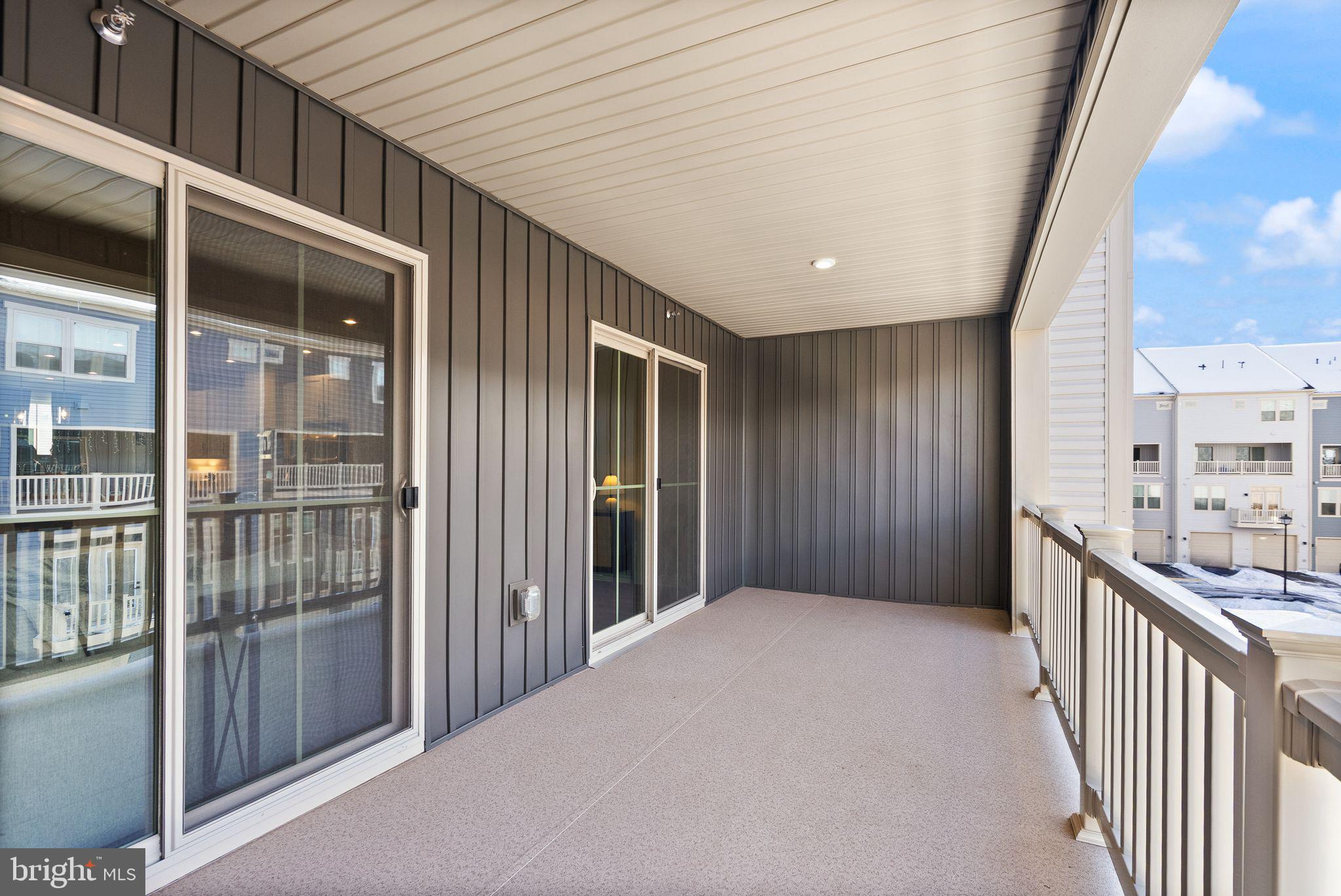 STERLING - Residential