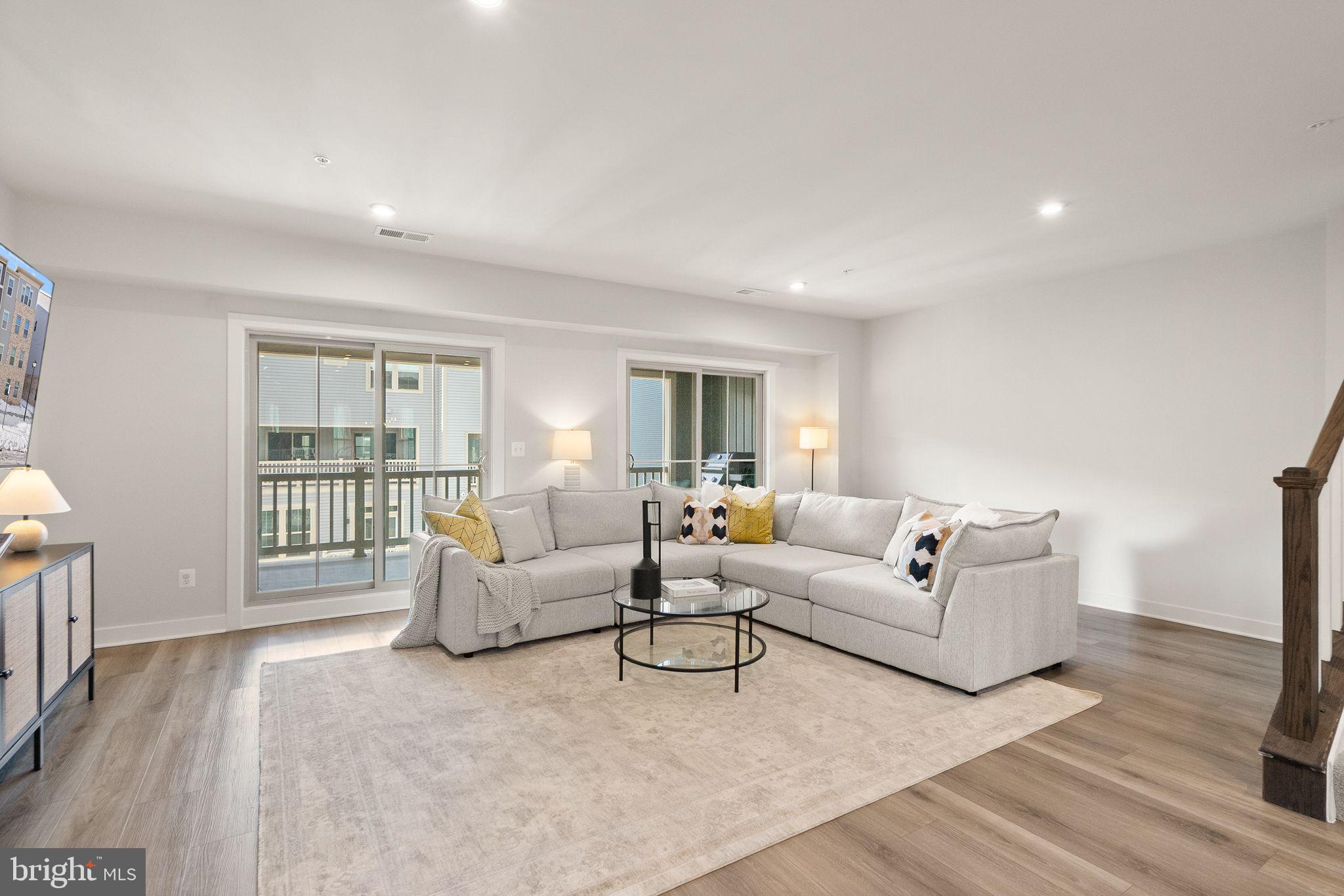 STERLING - Residential