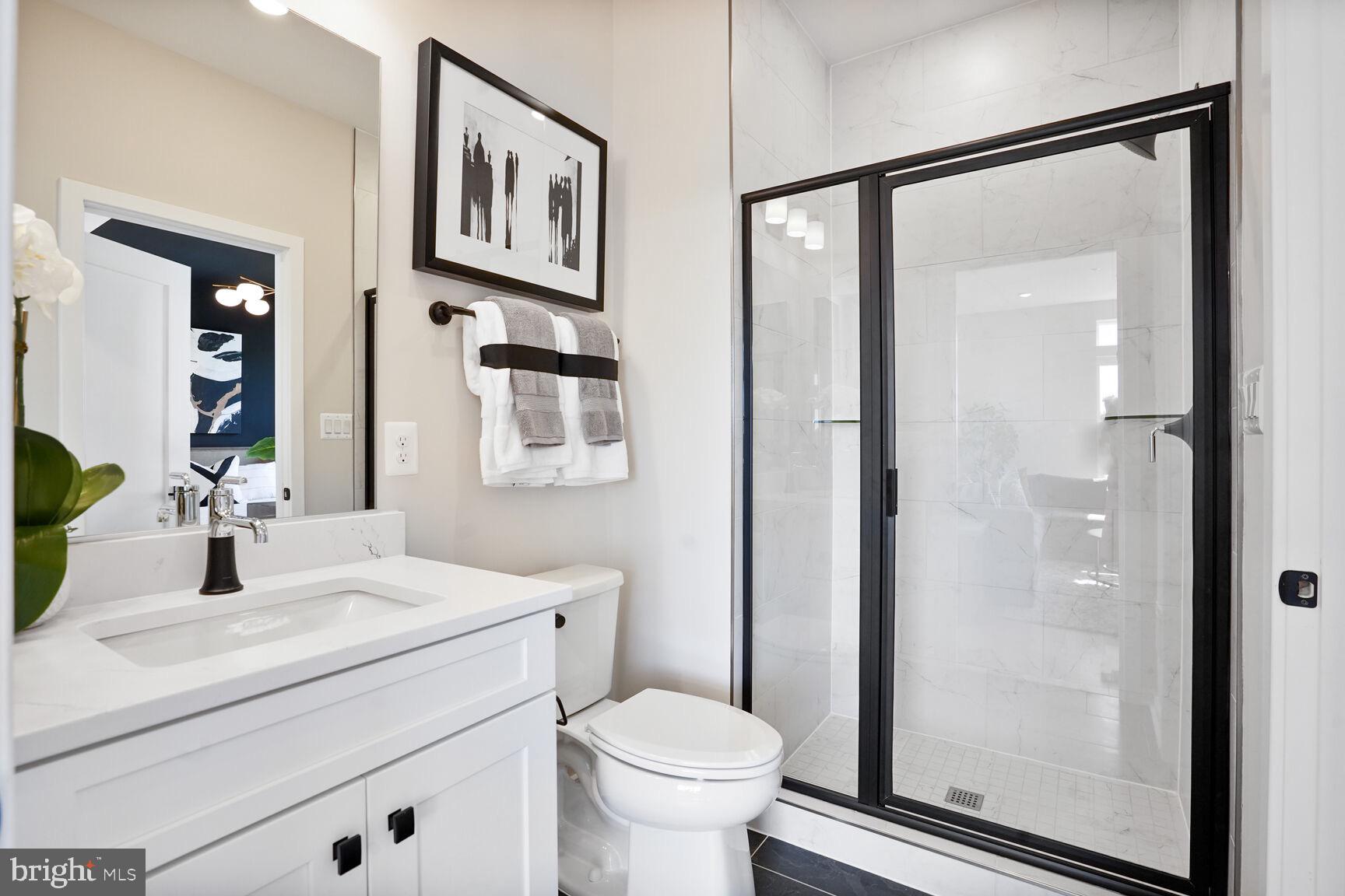 DOWNTOWN BRAMBLETON - Residential