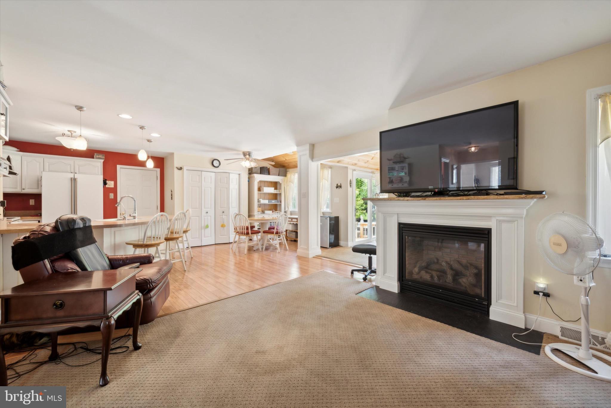 DEER CROSSING - Residential