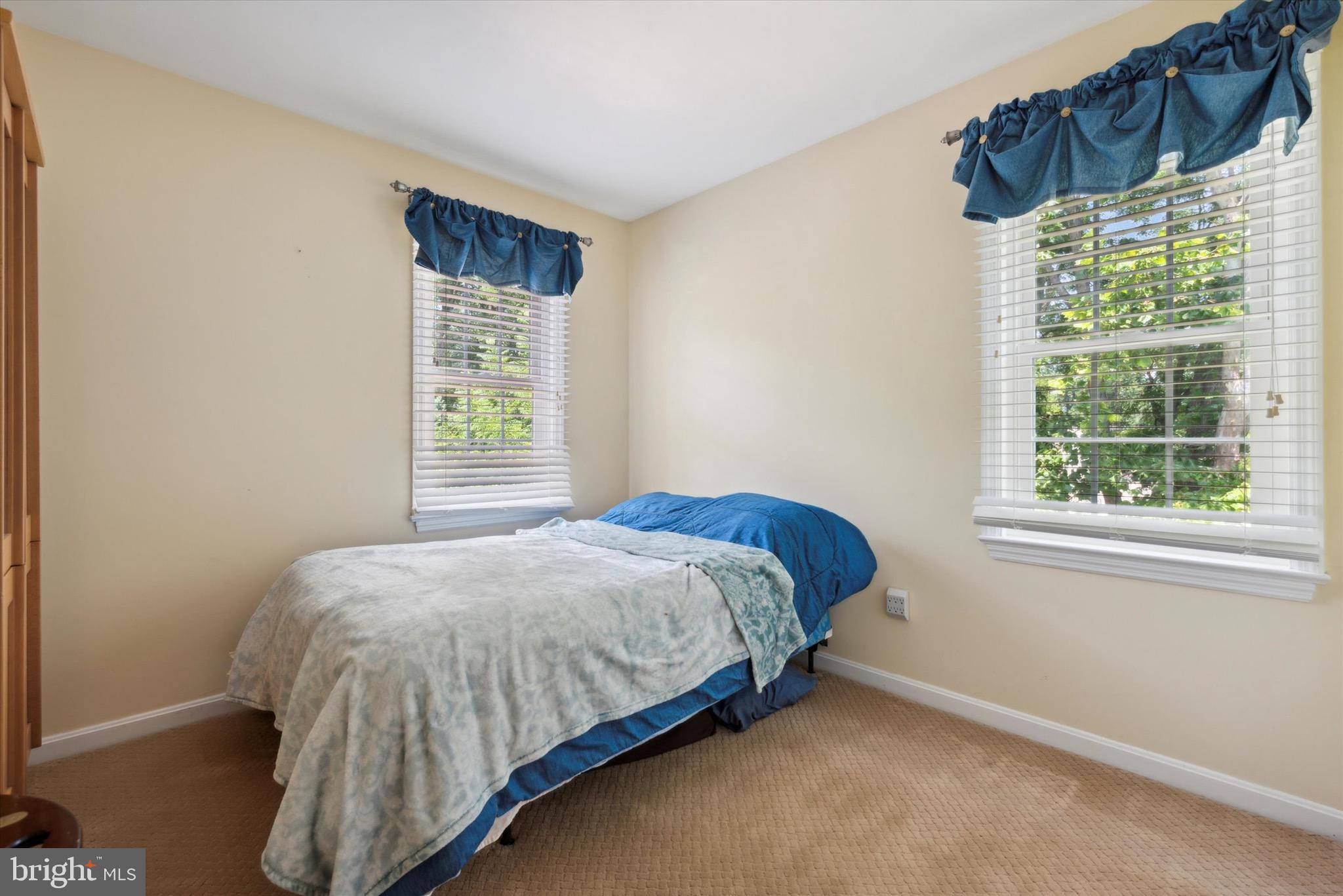 DEER CROSSING - Residential