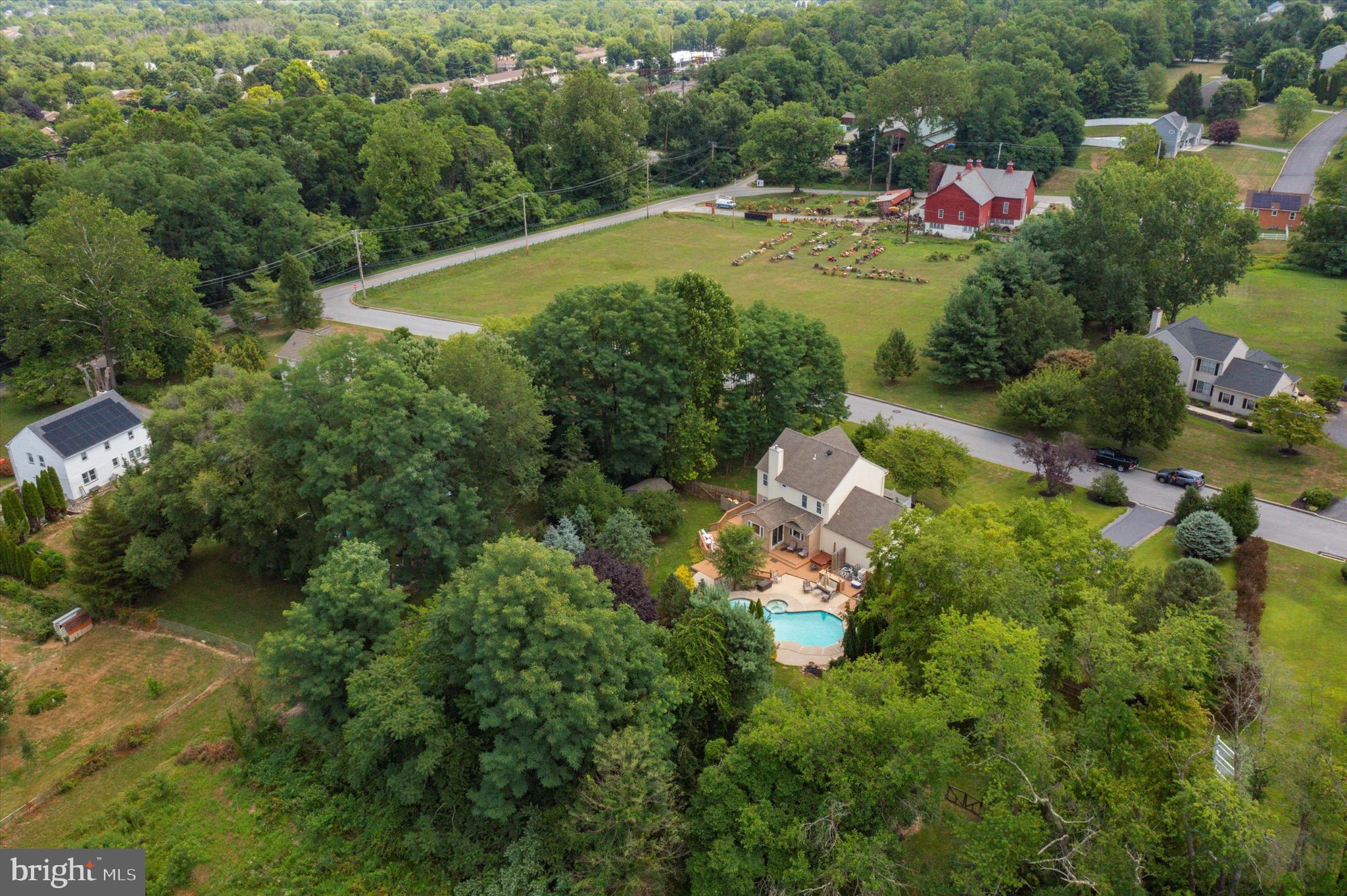DEER CROSSING - Residential