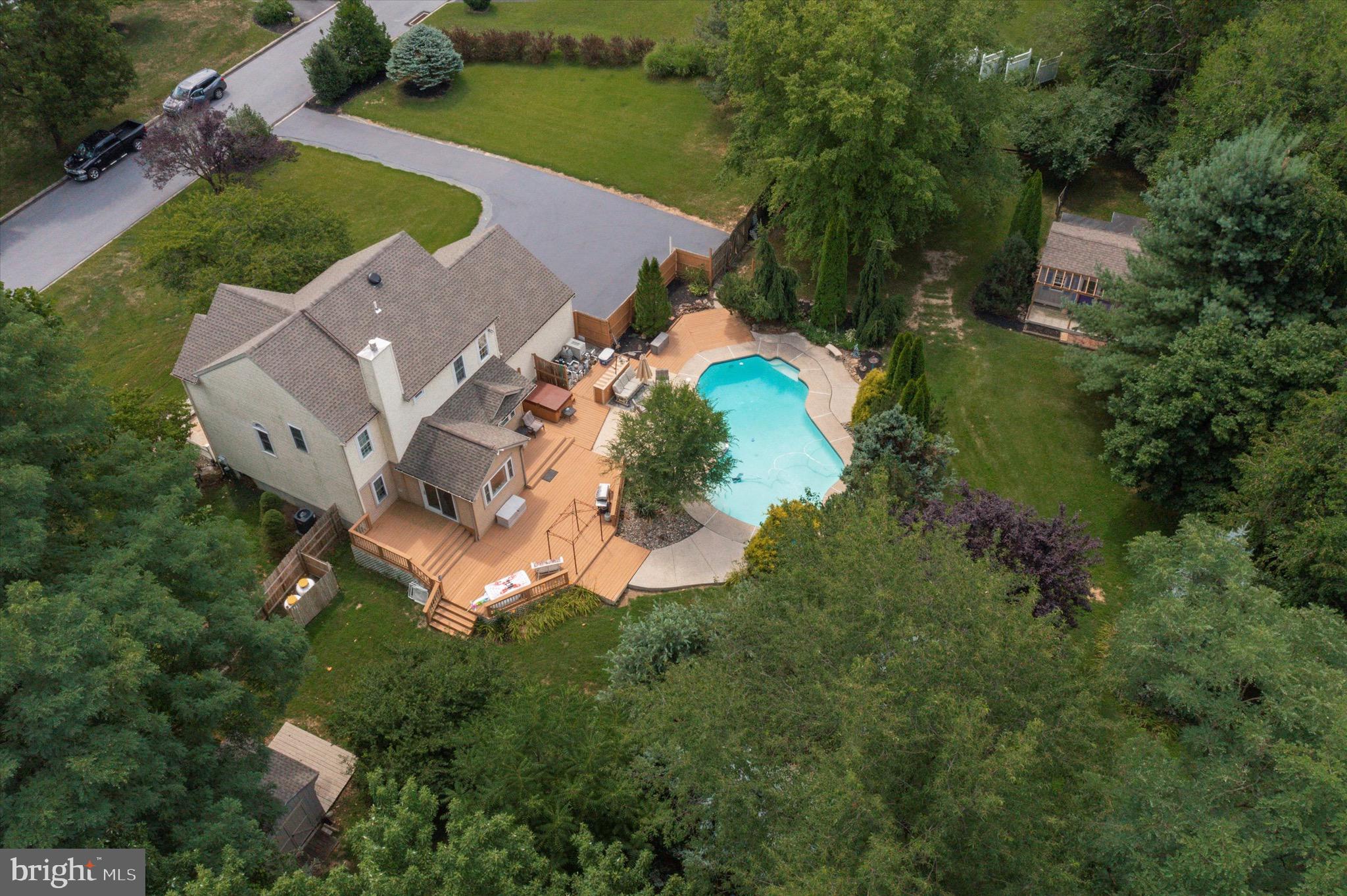 DEER CROSSING - Residential