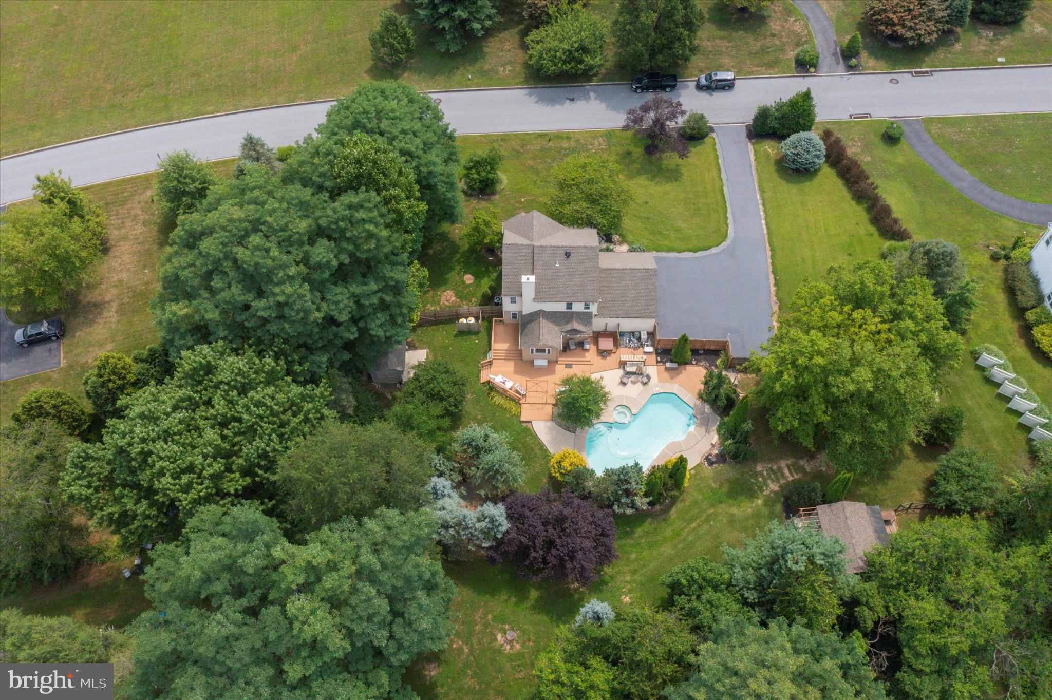 DEER CROSSING - Residential