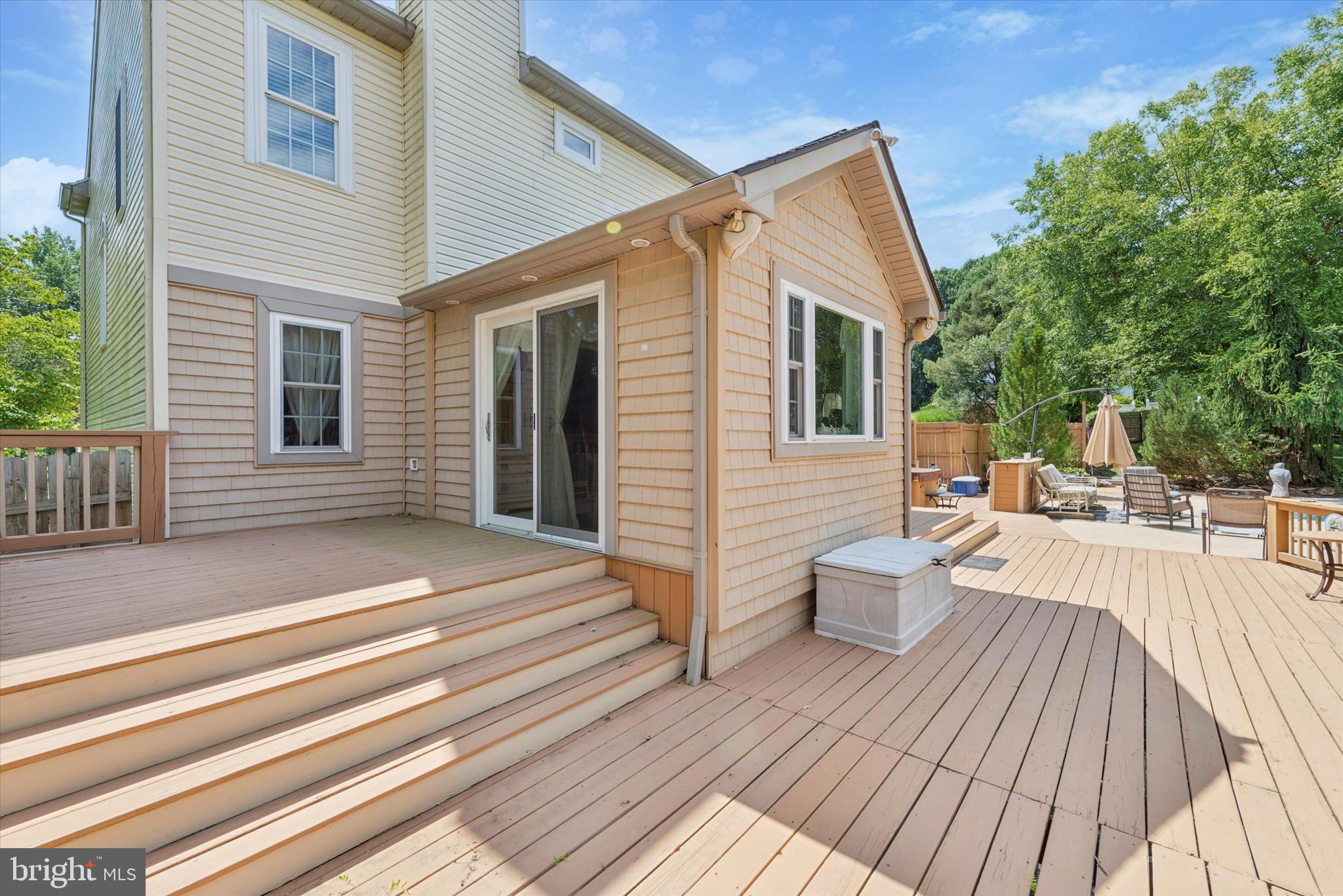 DEER CROSSING - Residential