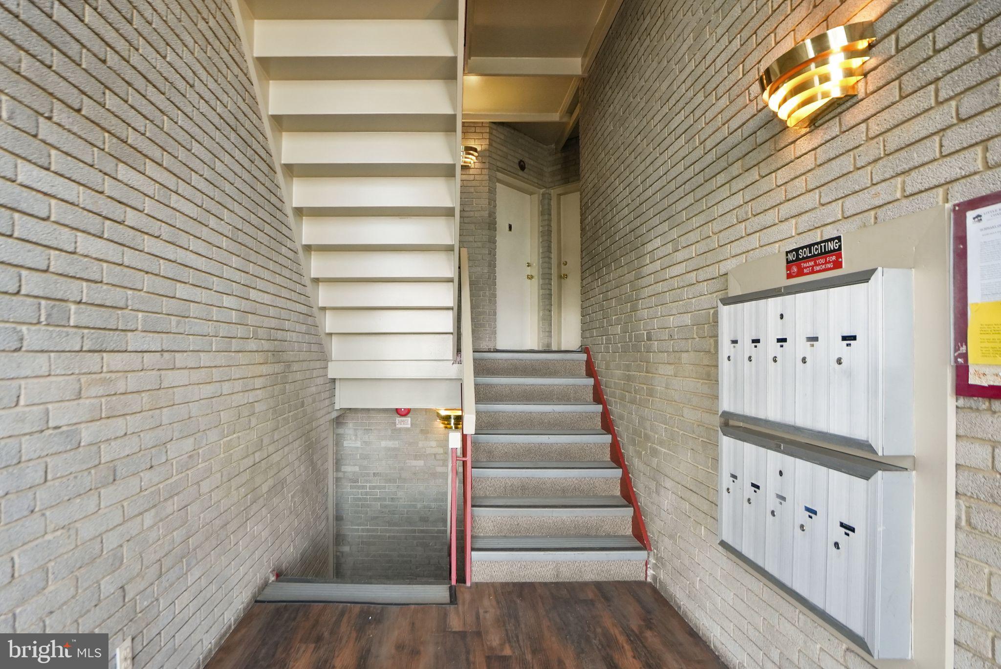 LITTLE RIVER SQUARE - Residential