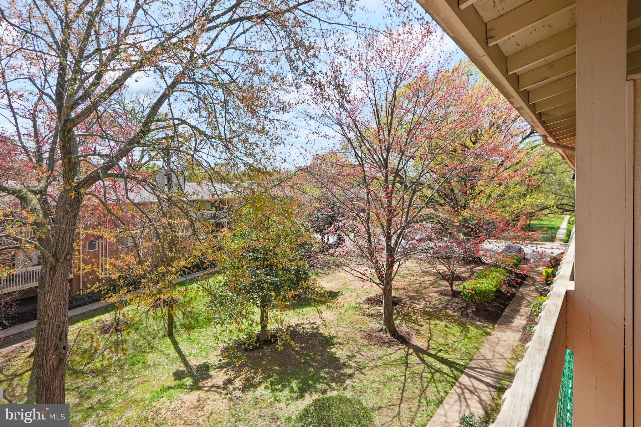 LITTLE RIVER SQUARE - Residential