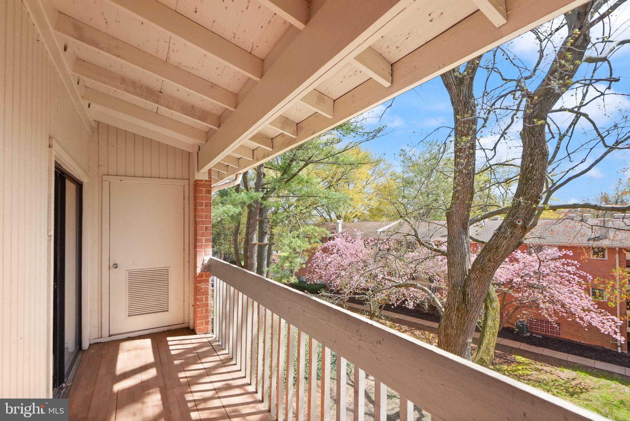 LITTLE RIVER SQUARE - Residential