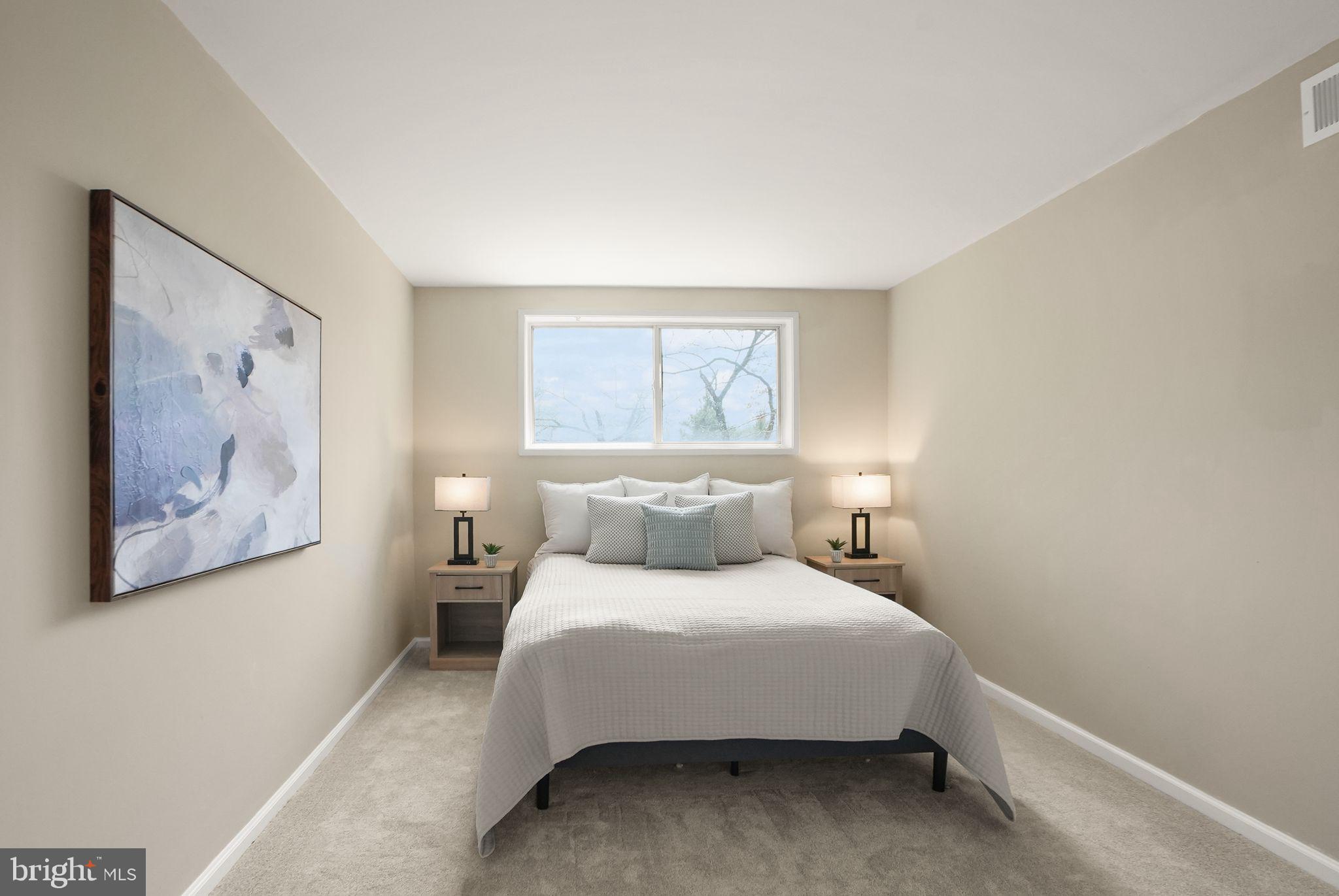 LITTLE RIVER SQUARE - Residential