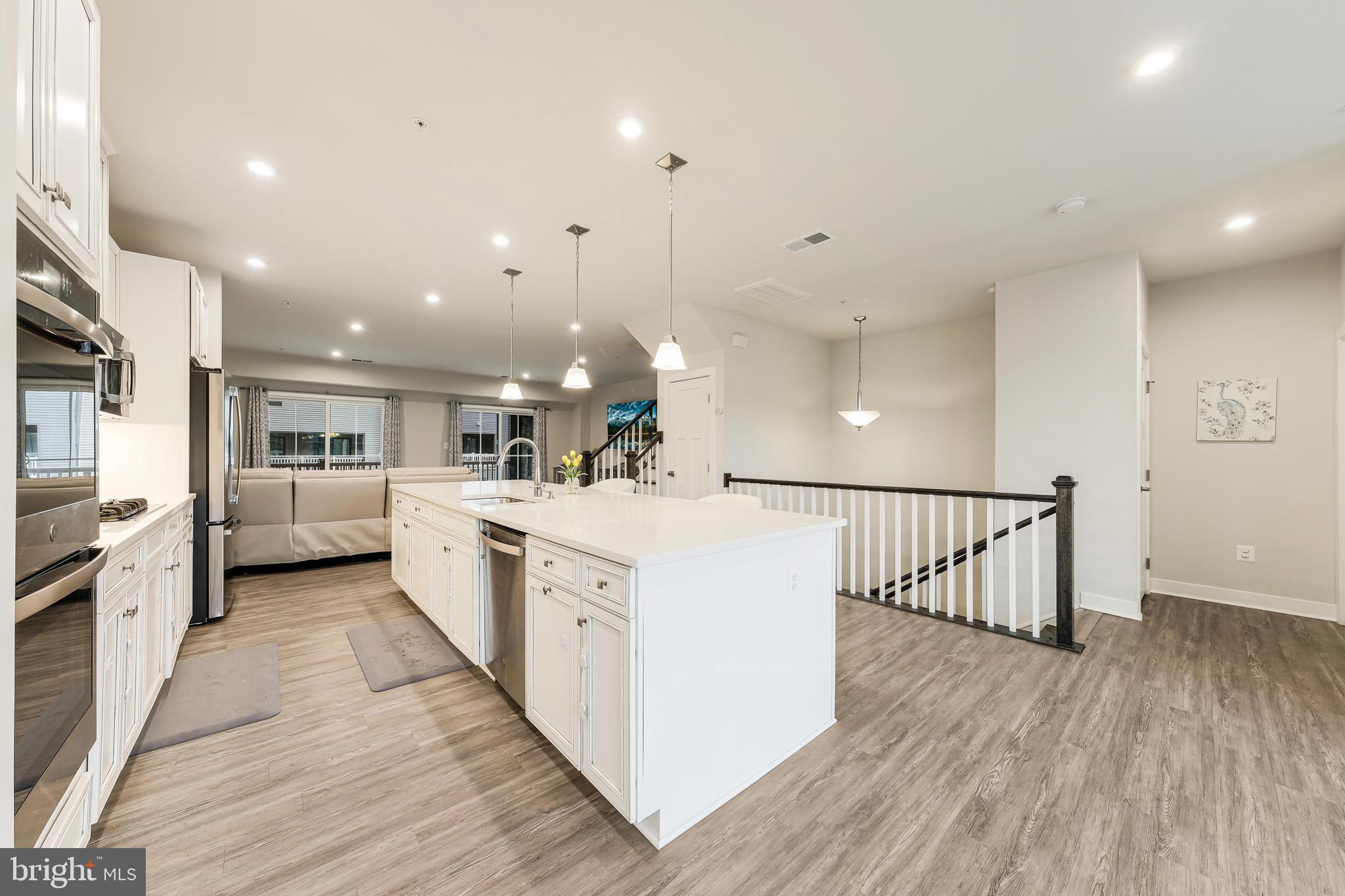 FOSTER'S GLEN - Residential Lease