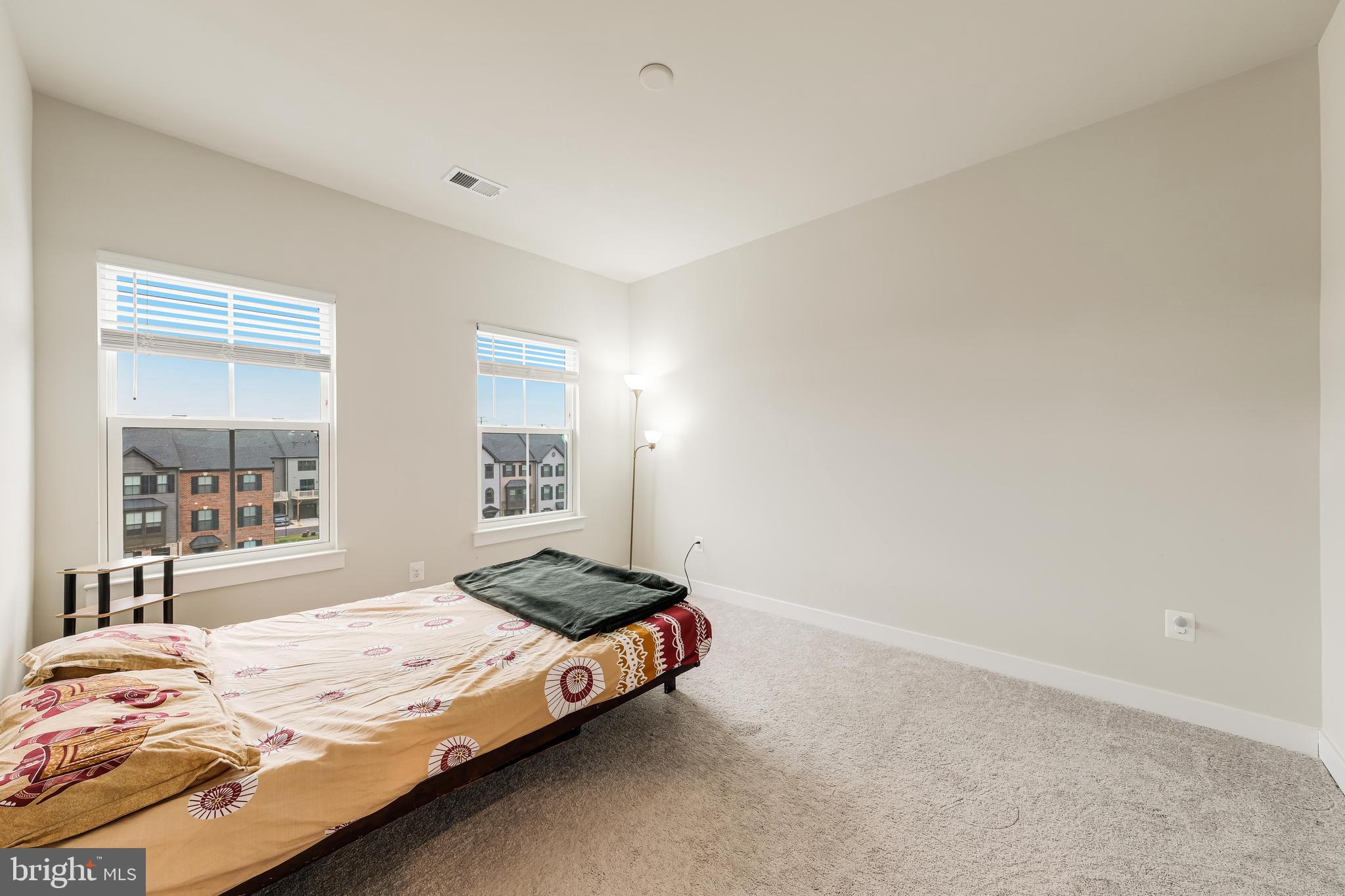 FOSTER'S GLEN - Residential Lease