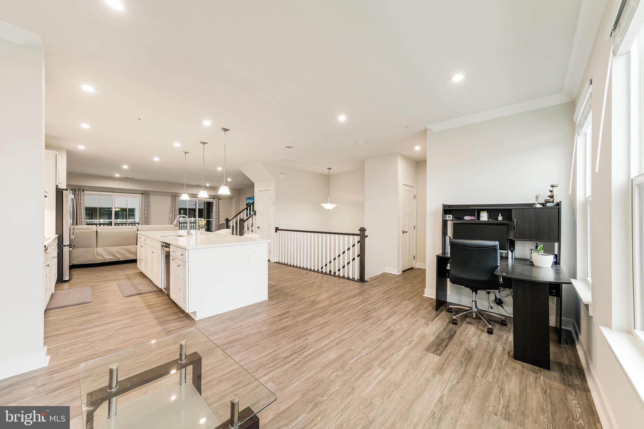 FOSTER'S GLEN - Residential Lease