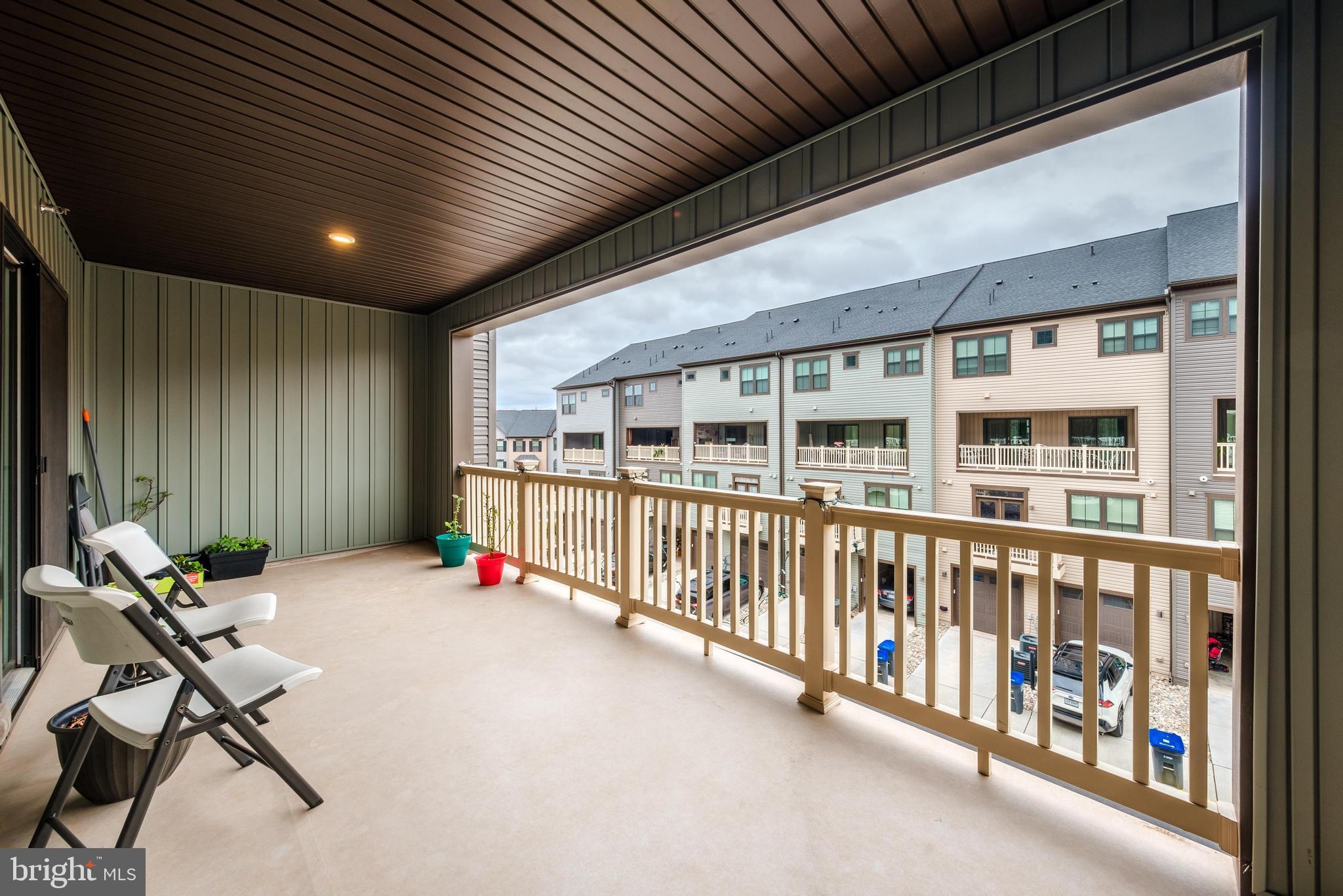 FOSTER'S GLEN - Residential Lease