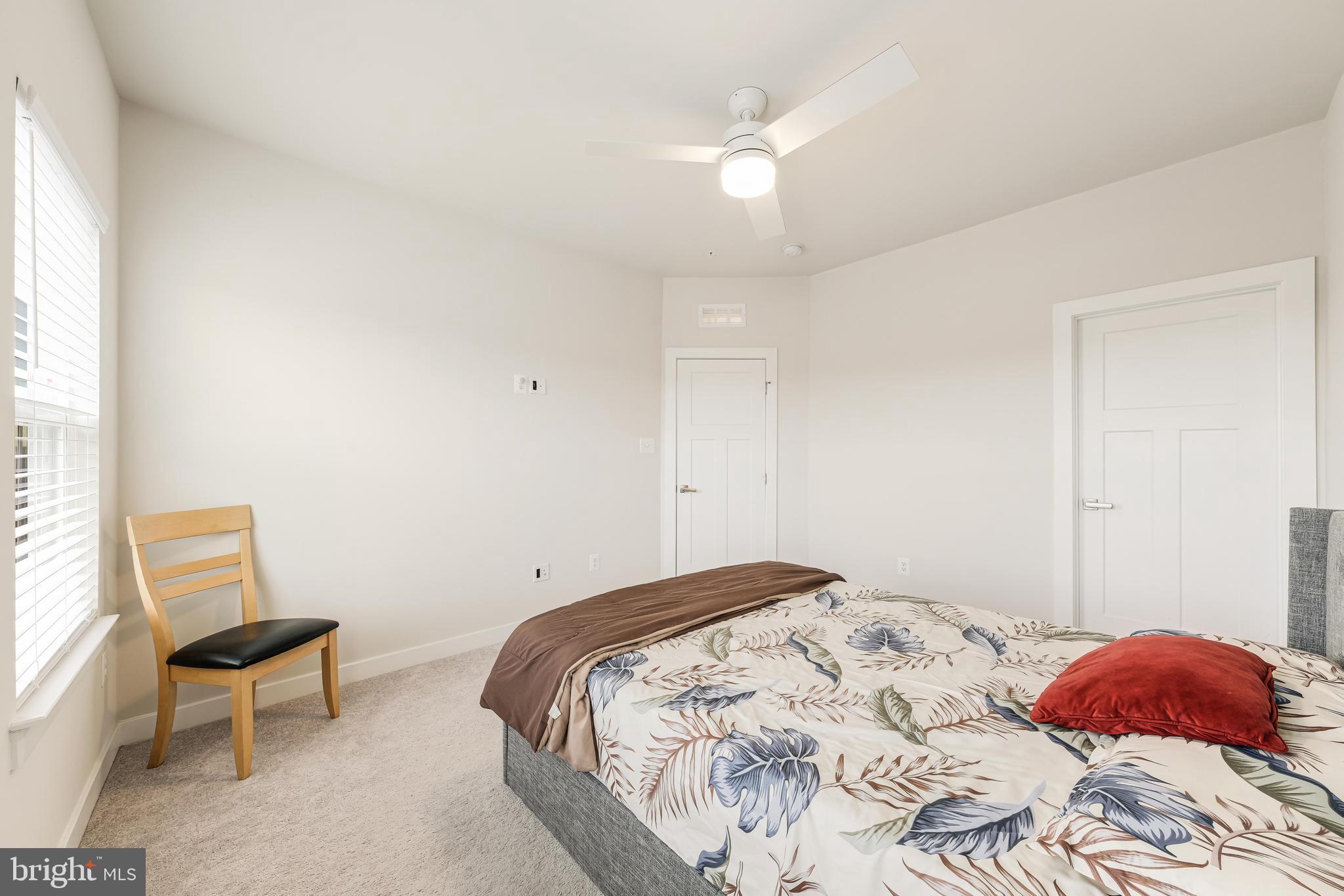 FOSTER'S GLEN - Residential Lease