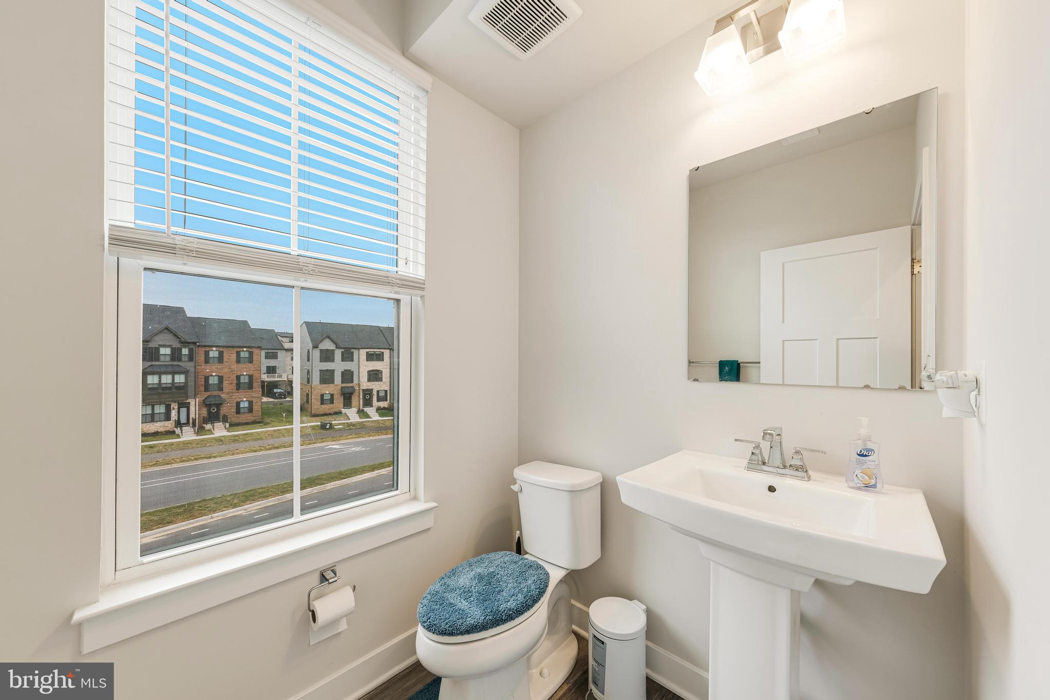 FOSTER'S GLEN - Residential Lease