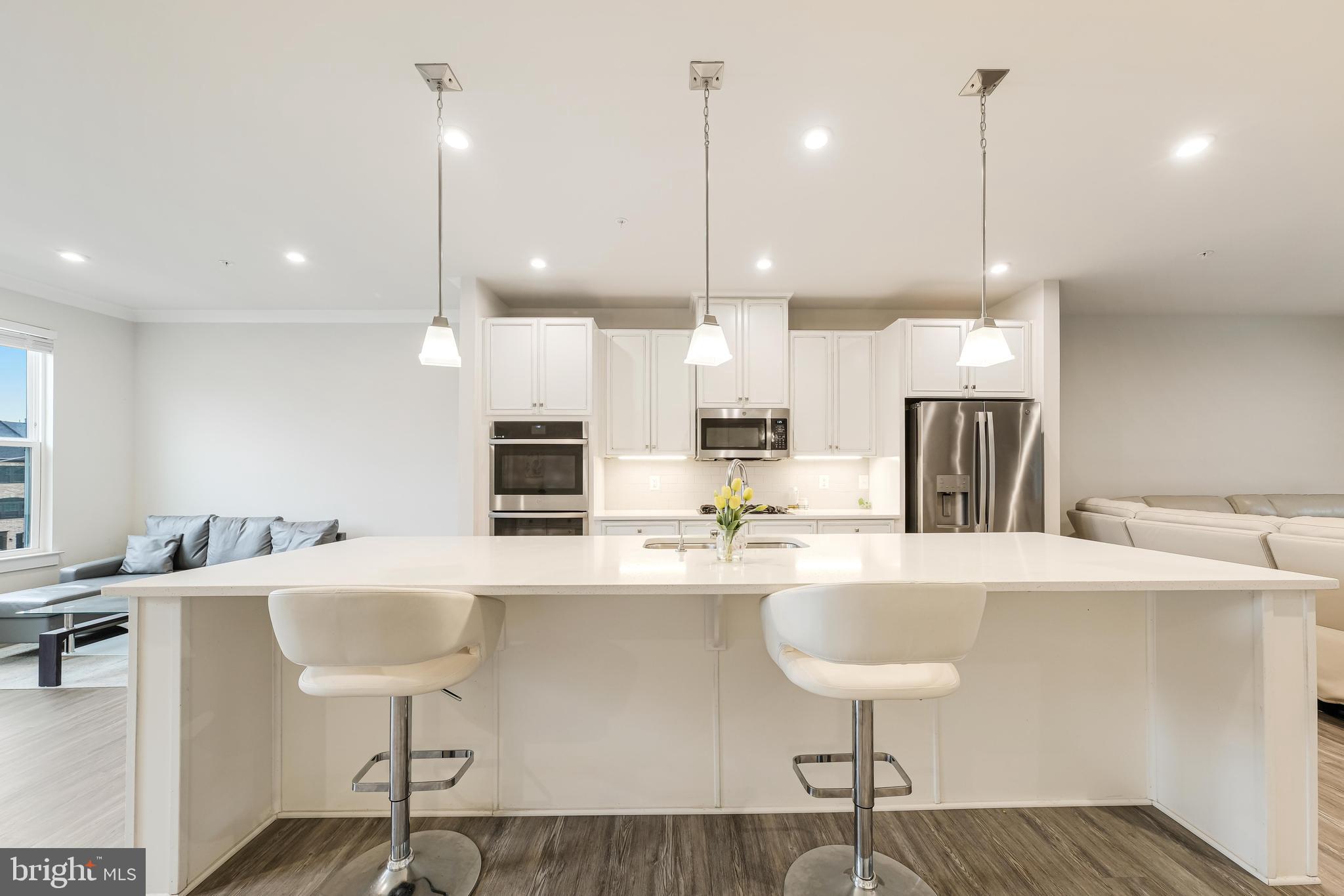 FOSTER'S GLEN - Residential Lease