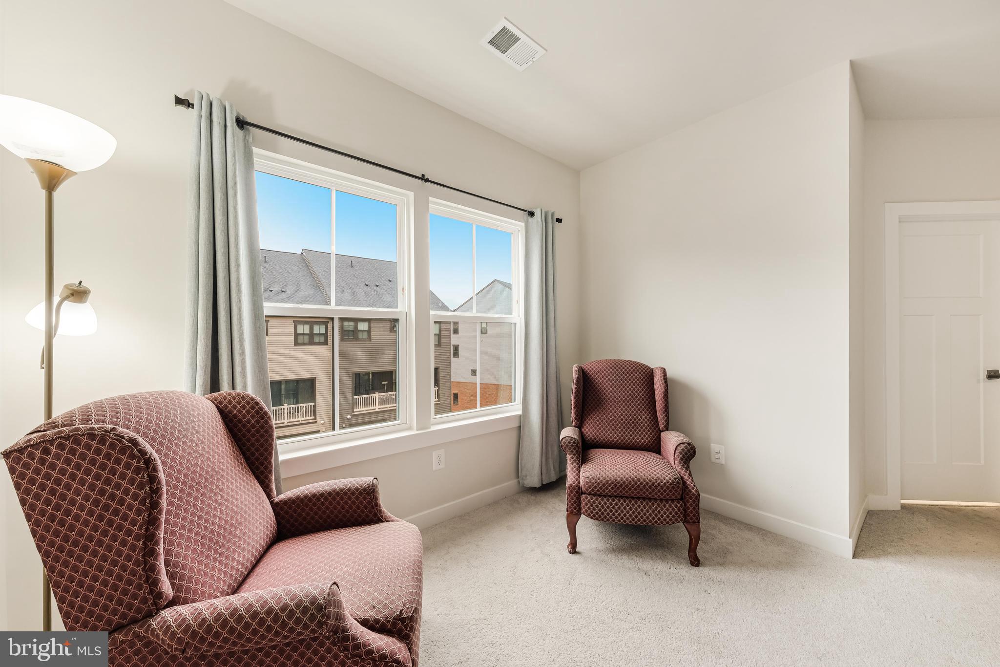 FOSTER'S GLEN - Residential Lease