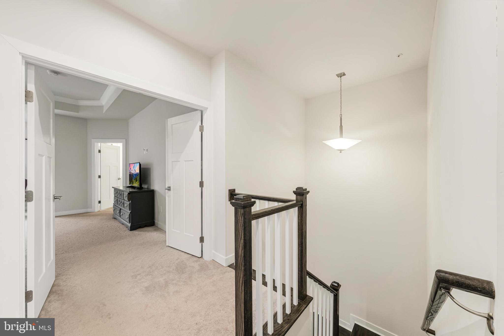 FOSTER'S GLEN - Residential Lease