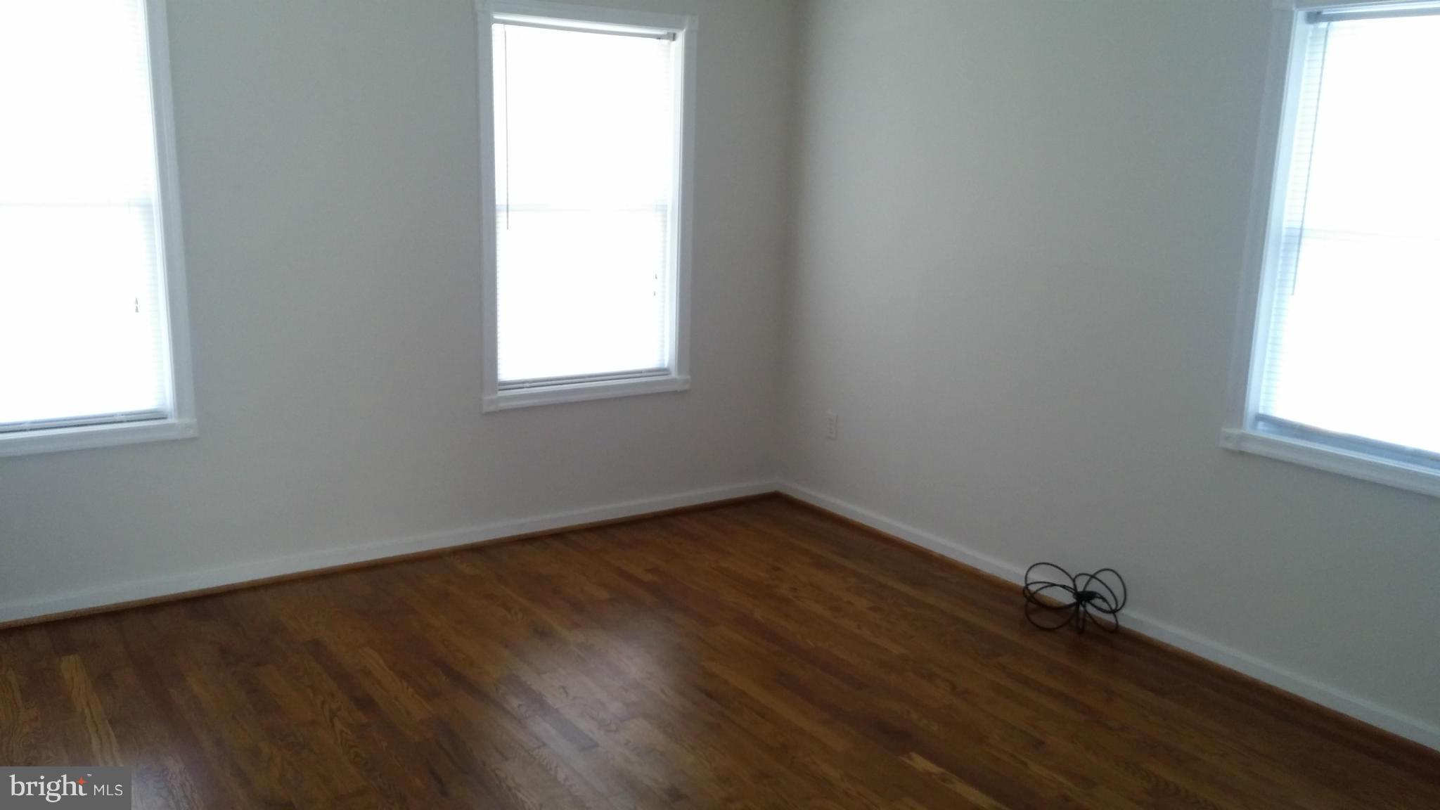 BUCKNELL MANOR - Residential