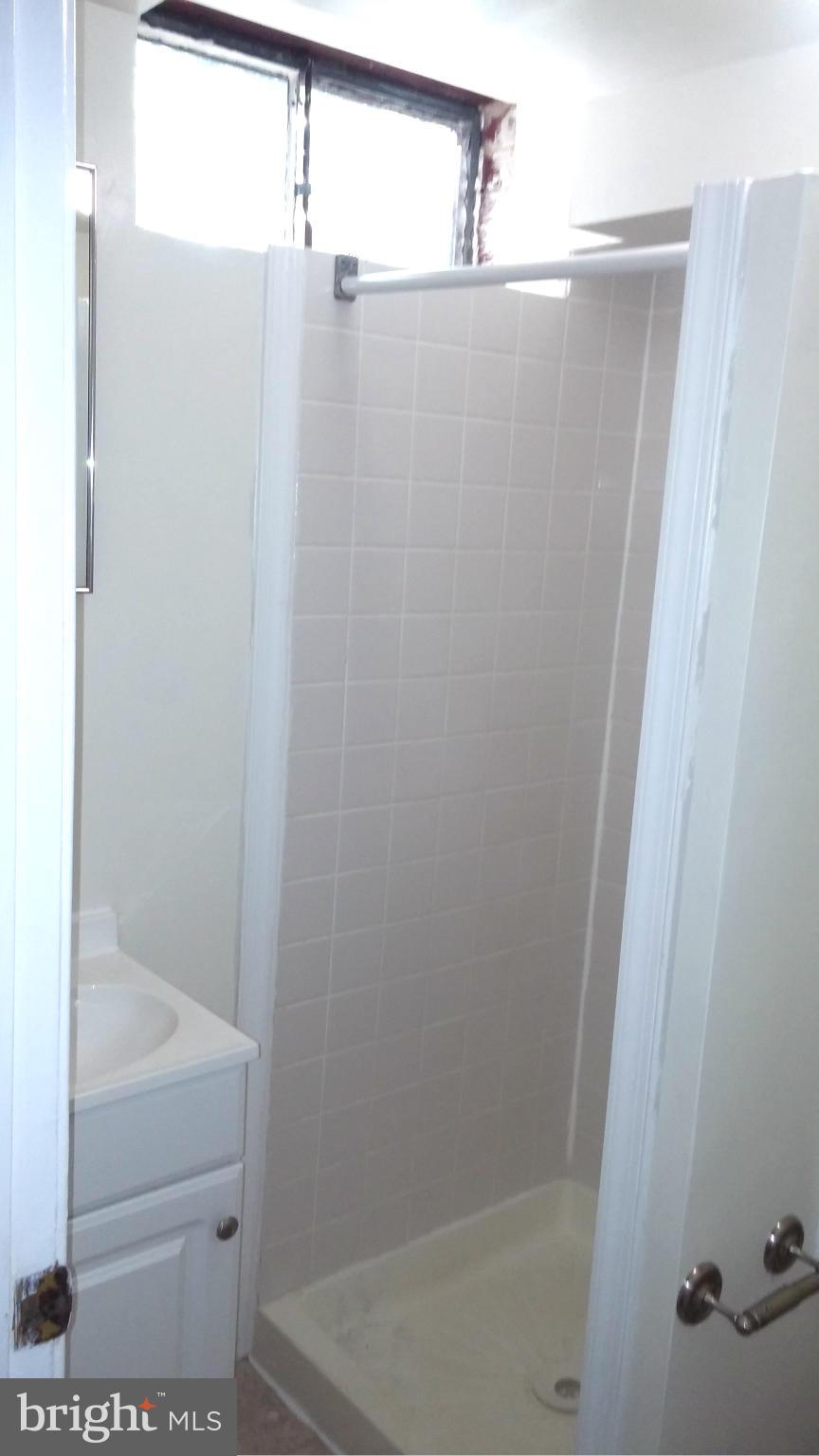 BUCKNELL MANOR - Residential