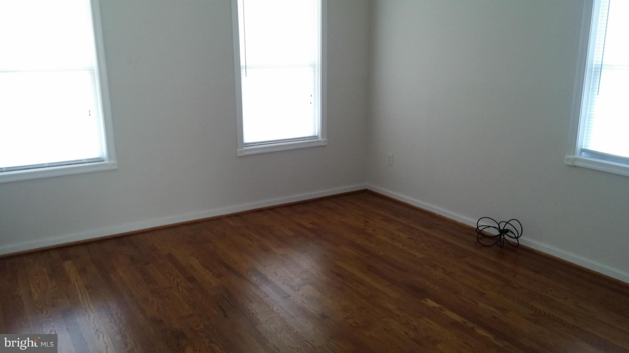 BUCKNELL MANOR - Residential