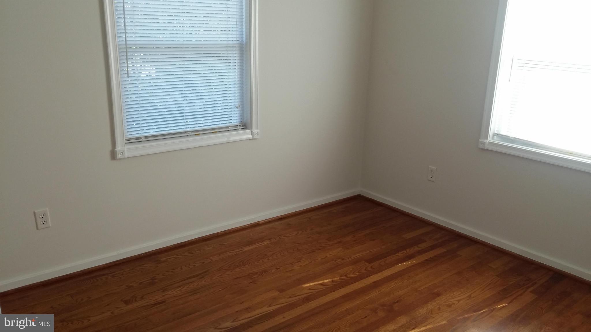 BUCKNELL MANOR - Residential