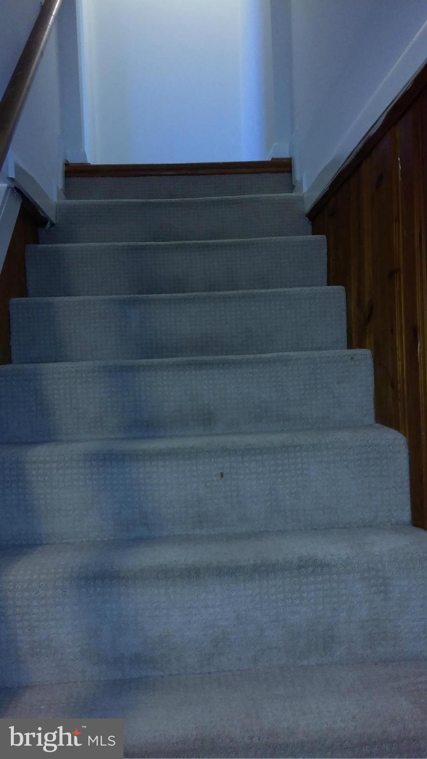 BUCKNELL MANOR - Residential