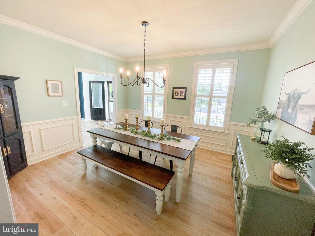 LEONARDS GRANT - Residential