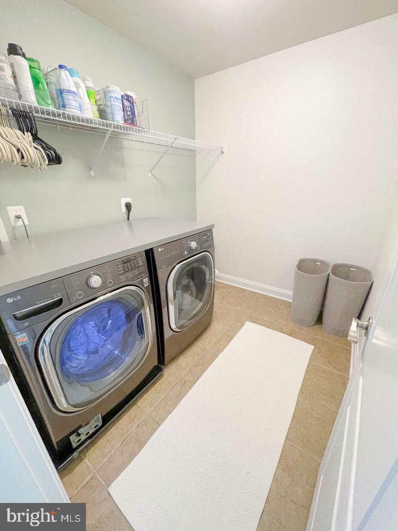 LEONARDS GRANT - Residential