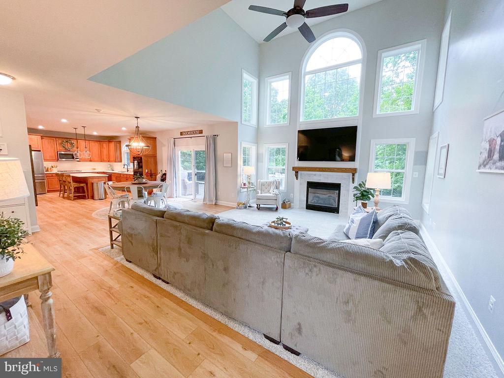 LEONARDS GRANT - Residential