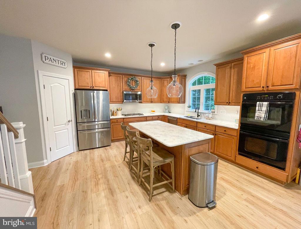 LEONARDS GRANT - Residential