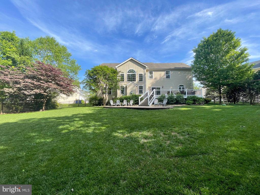 LEONARDS GRANT - Residential