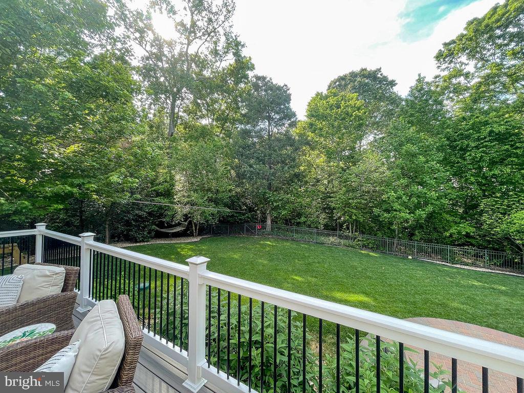 LEONARDS GRANT - Residential