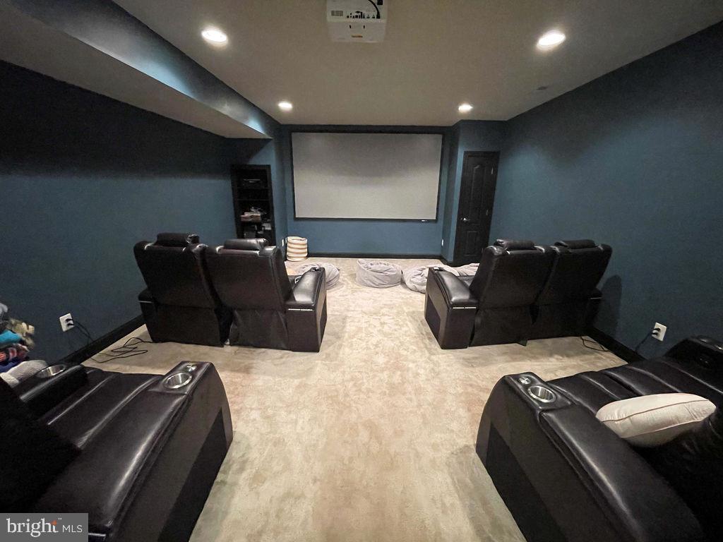 LEONARDS GRANT - Residential