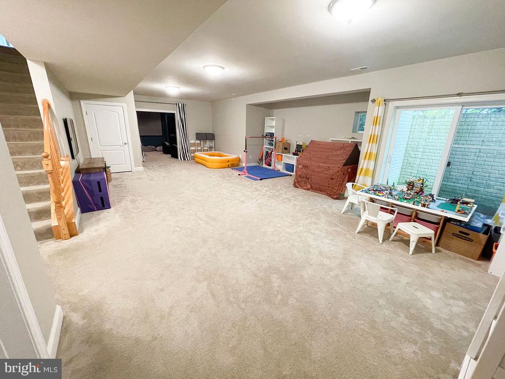 LEONARDS GRANT - Residential