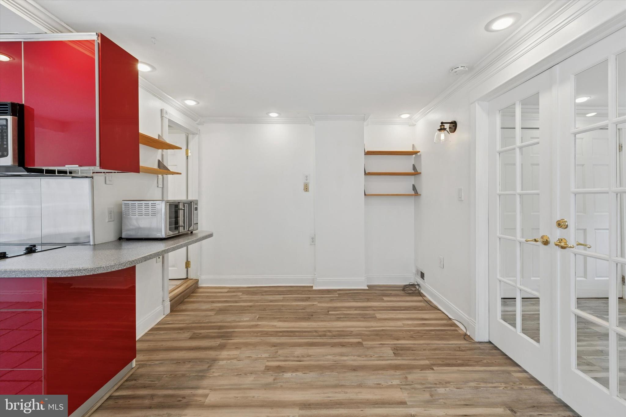 FISHTOWN - Commercial Sale