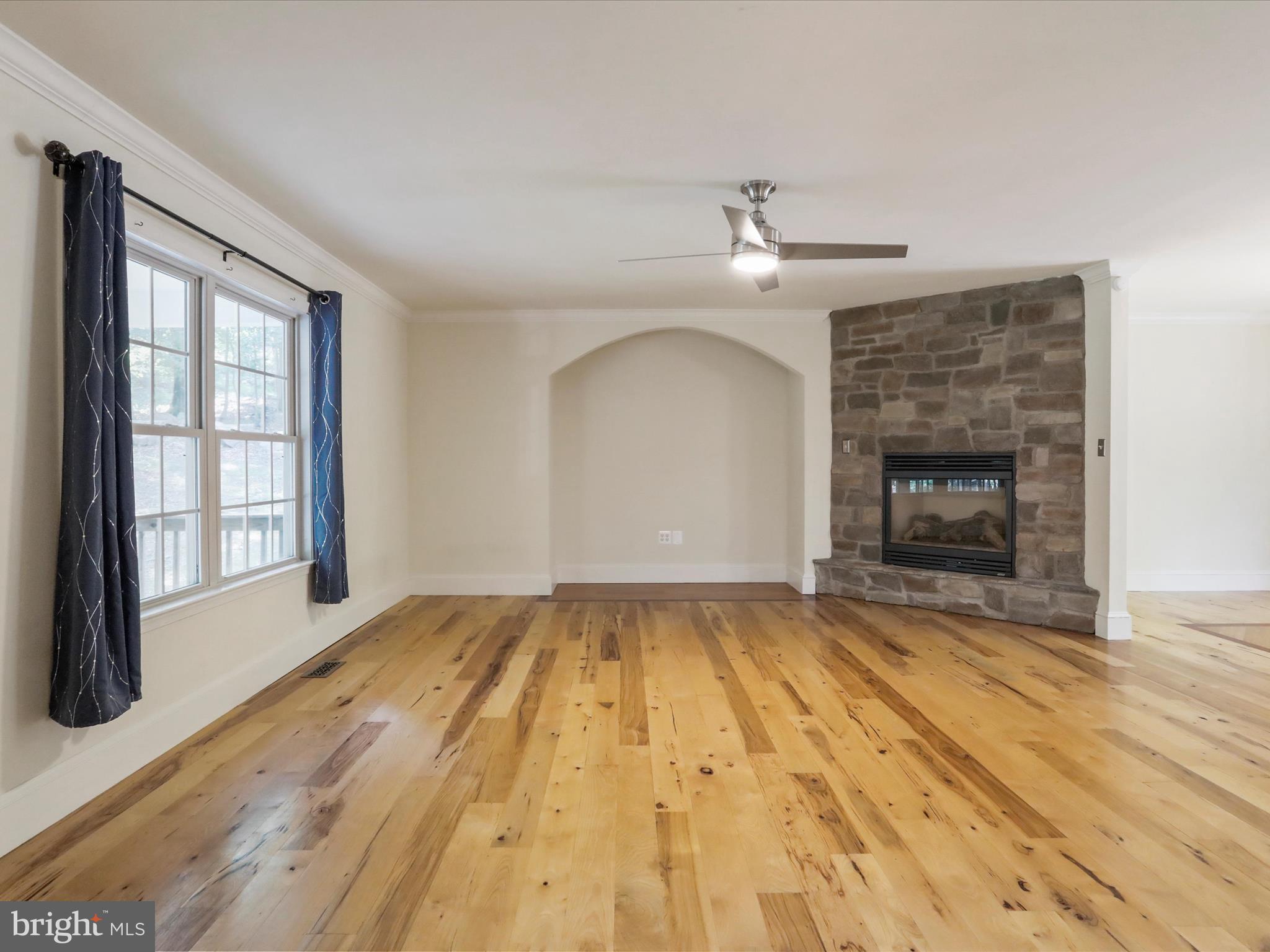 SHANNONDALE - Residential