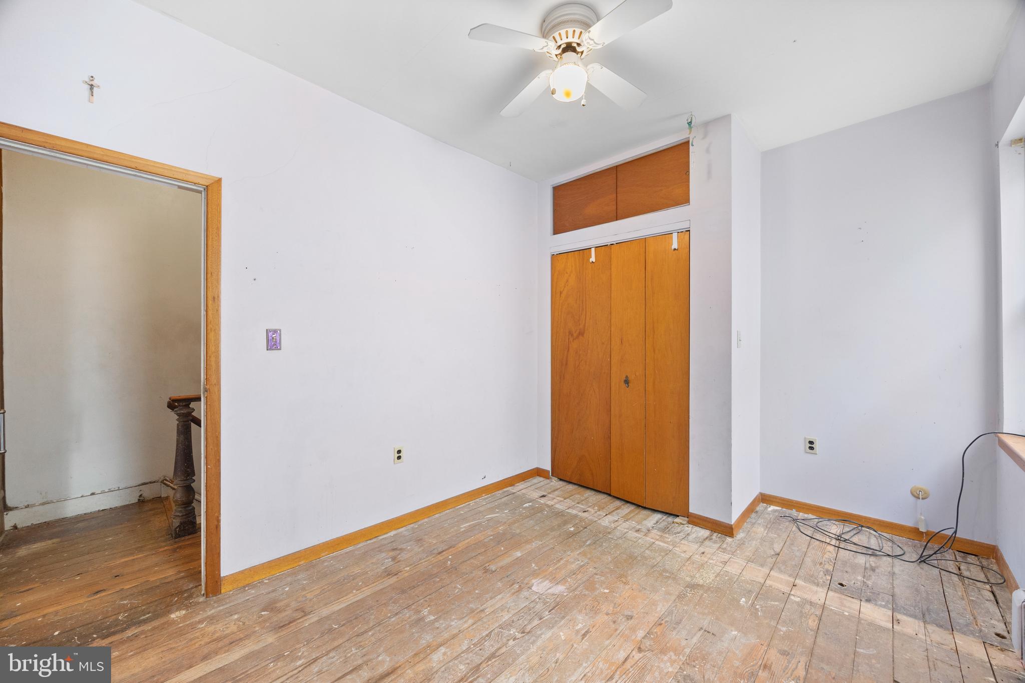 ROXBOROUGH - Residential