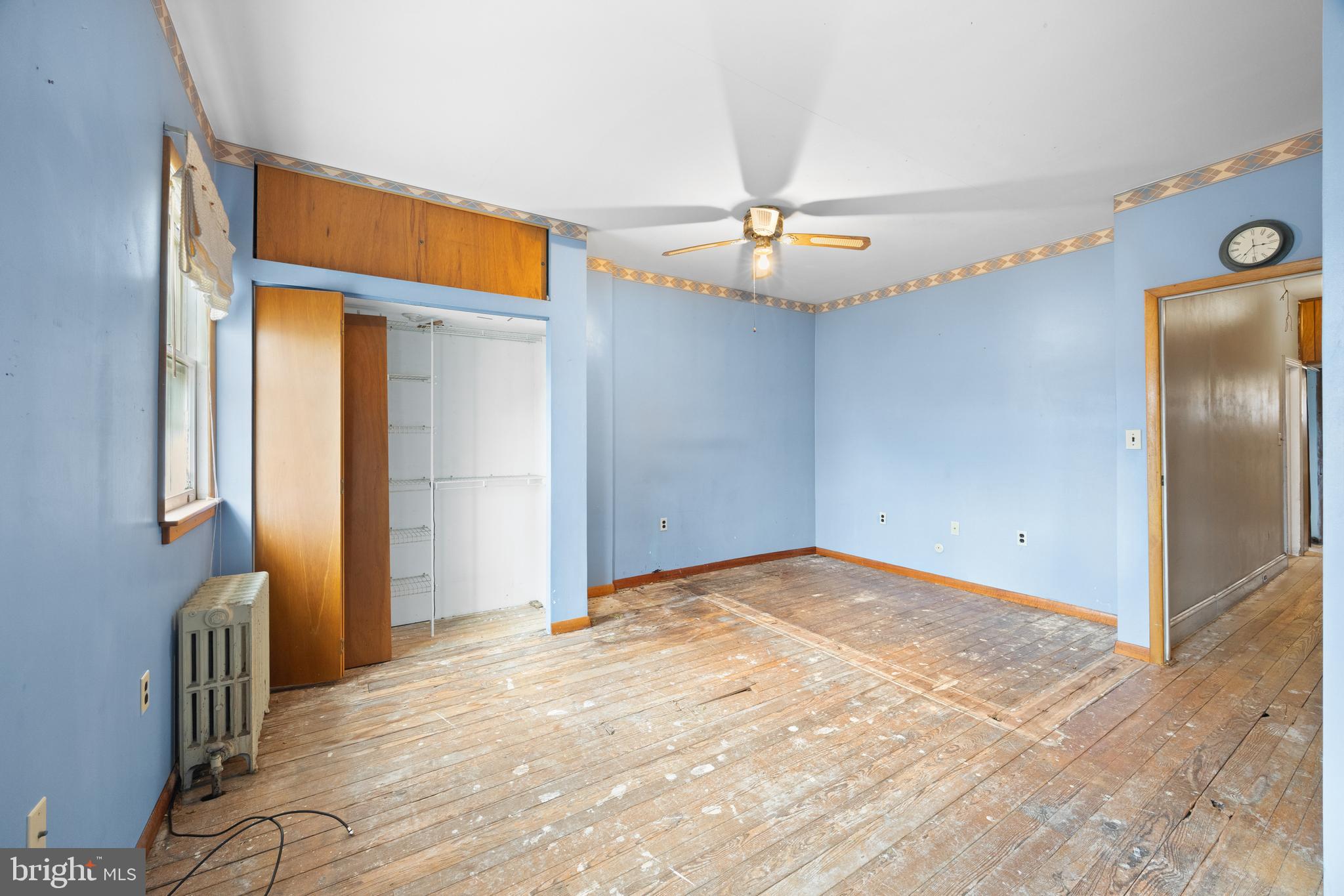 ROXBOROUGH - Residential