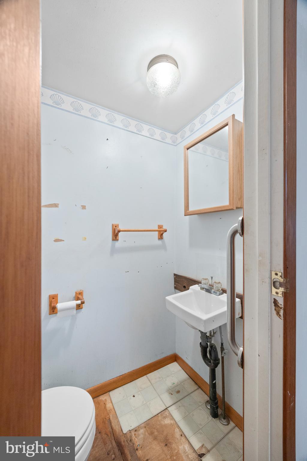 ROXBOROUGH - Residential