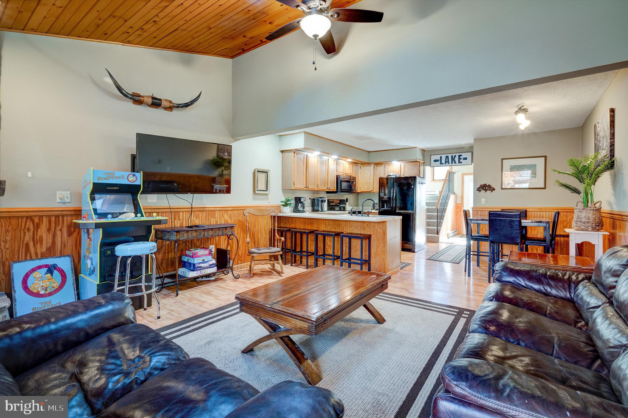 10 LAUREL BROOK DRIVE 10