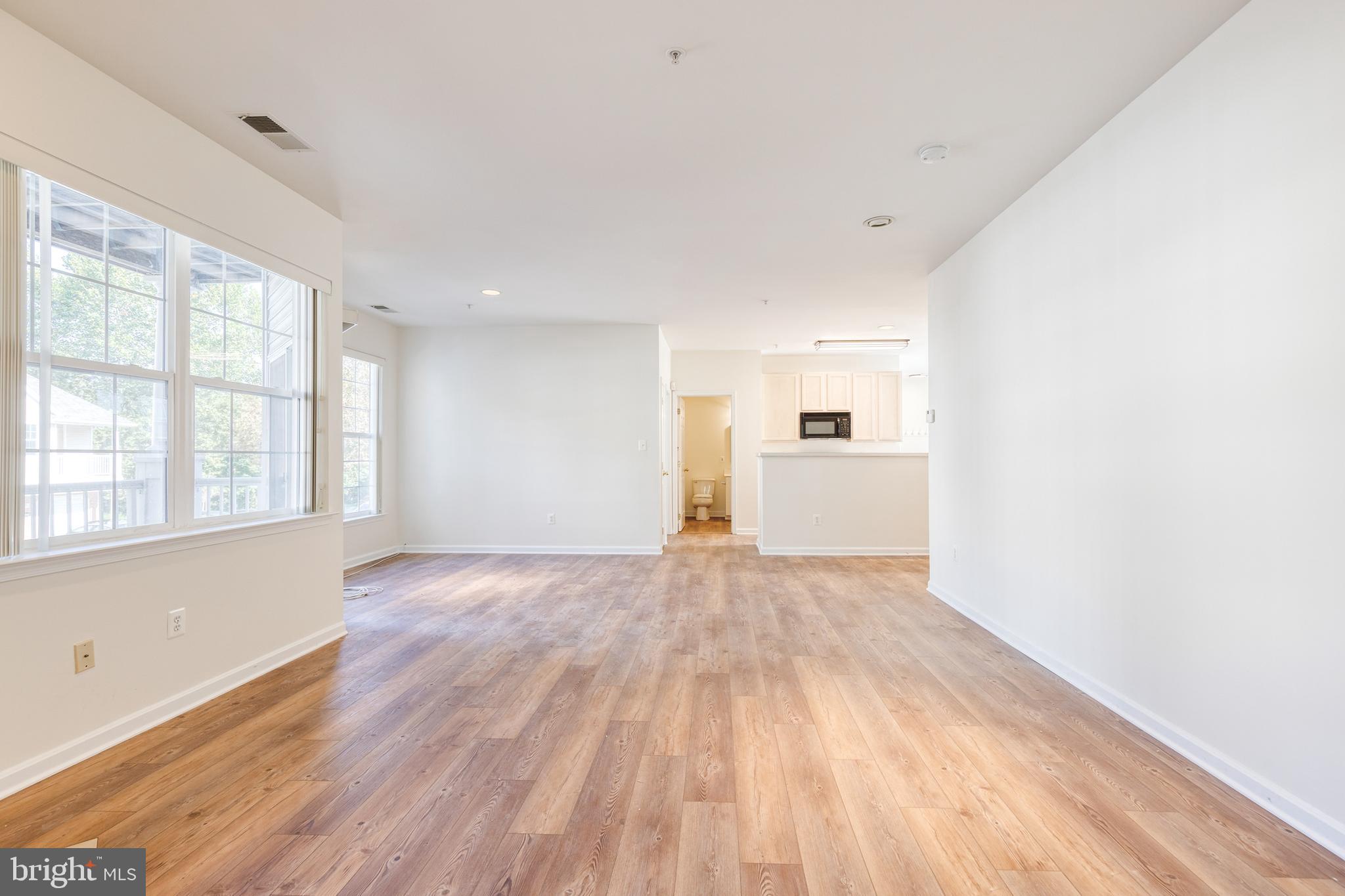 OWINGS MILLS NEWTOWN - Residential Lease