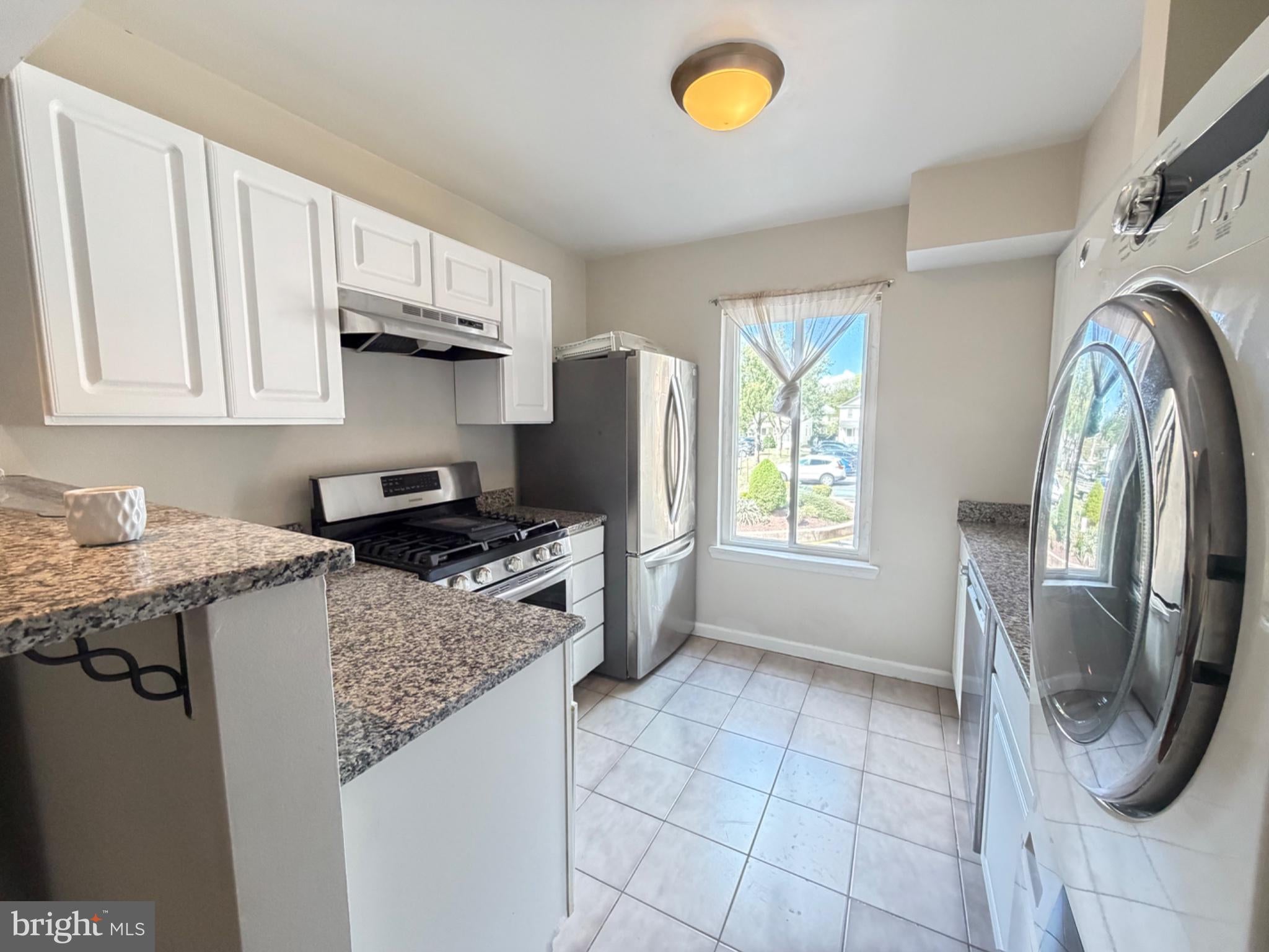 4709 TECUMSEH STREET 201