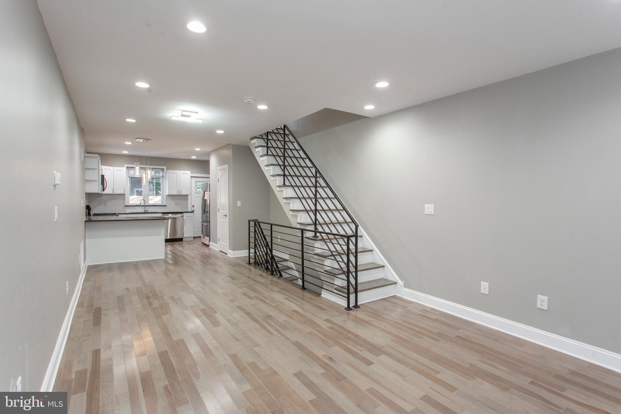 POINT BREEZE - Residential Lease