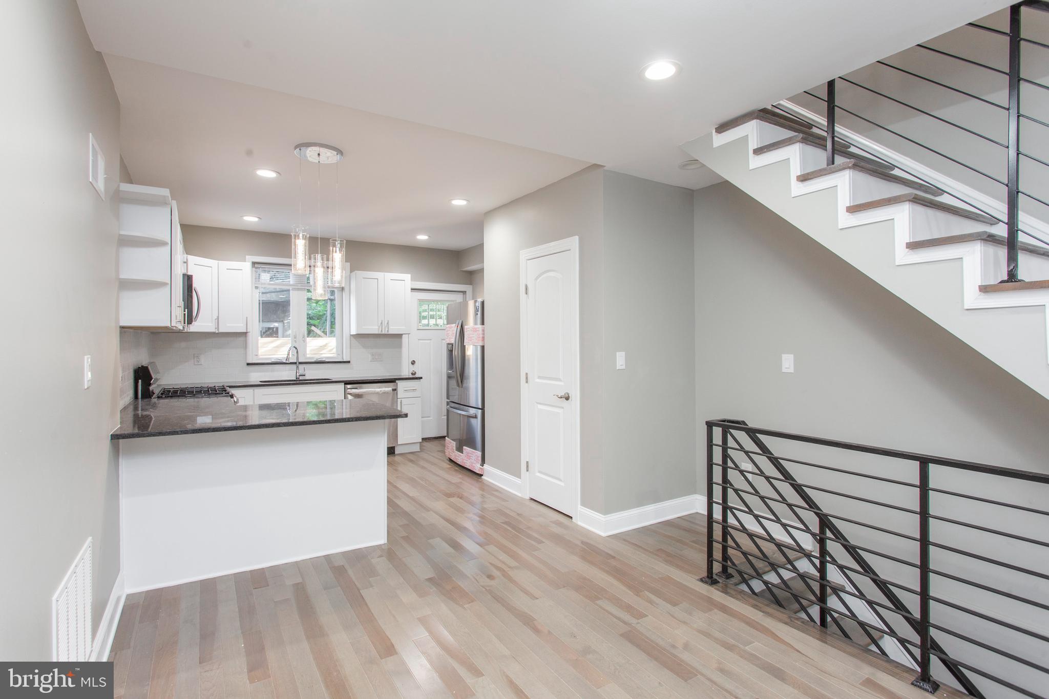 POINT BREEZE - Residential Lease