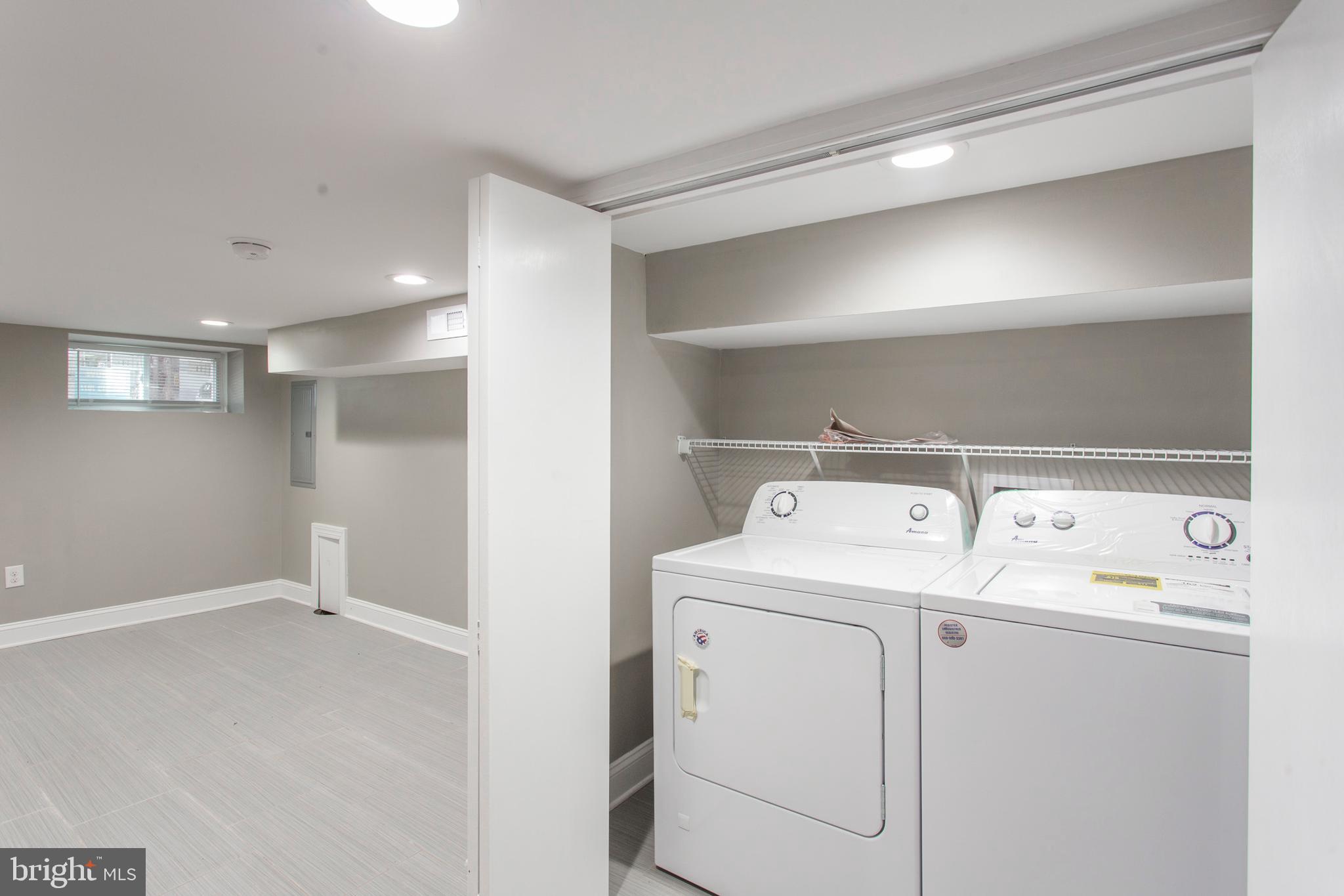 POINT BREEZE - Residential Lease